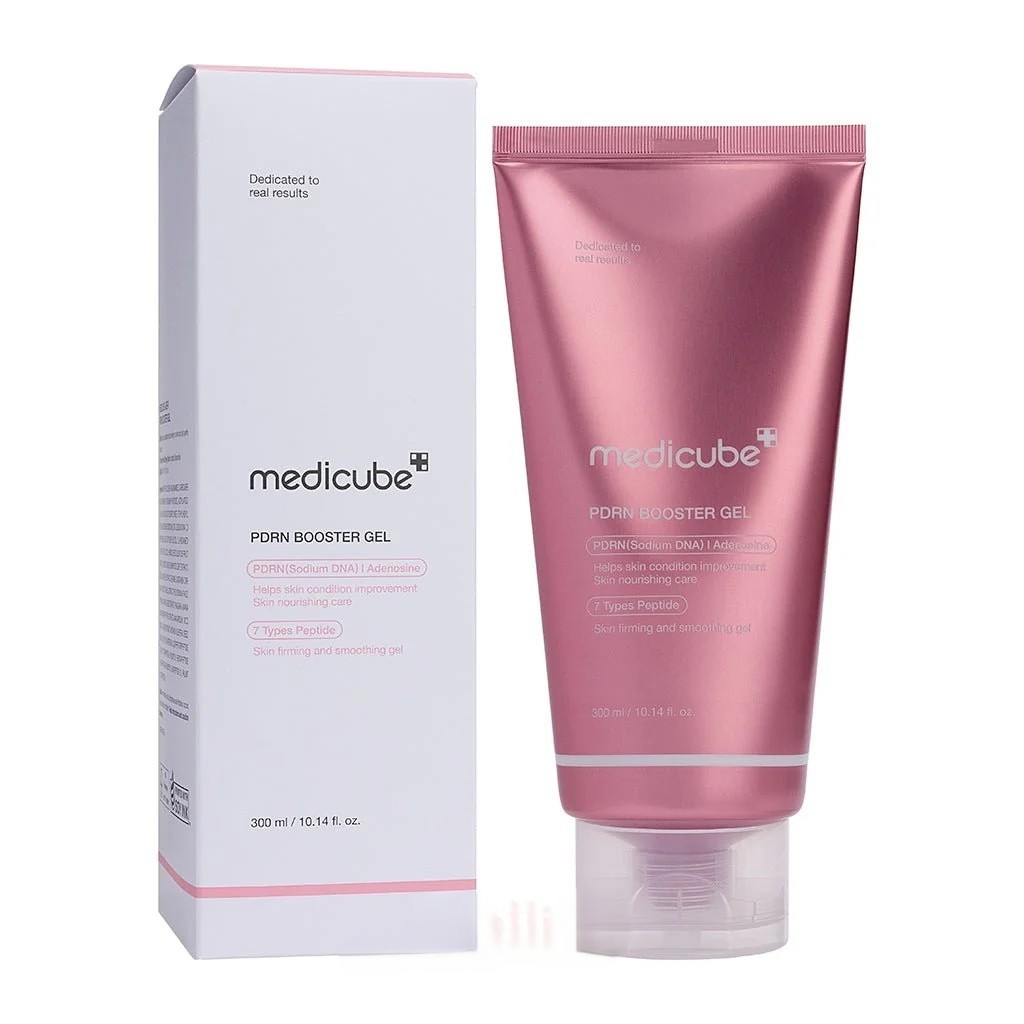 Gel booster para pele Medicube em tubo rosa metálico com embalagem caixa branca.