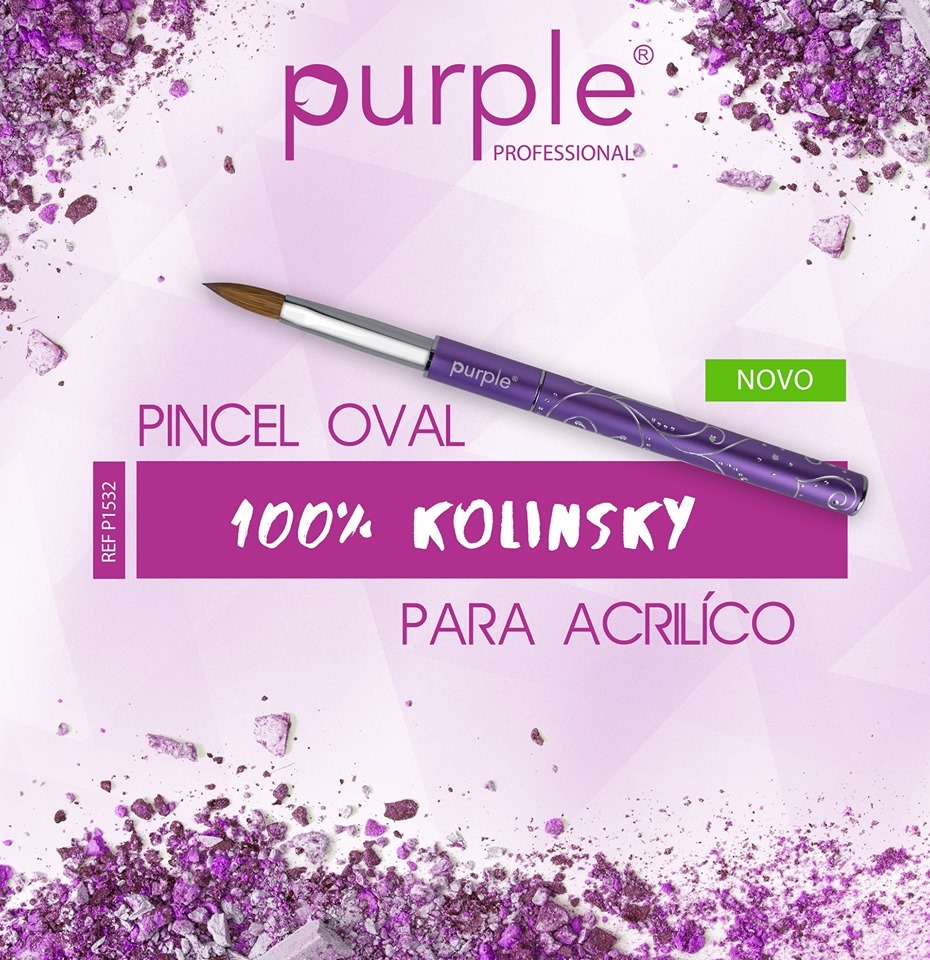 Pincel oval Purple Professional com cabo roxo e cerdas naturais, destaque para texto promocional
