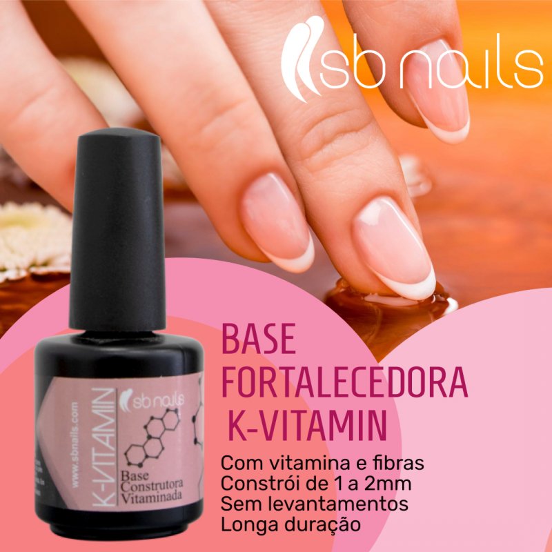 Frasco de verniz base fortalecedora K-Vitamin e mão com unhas francesas