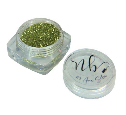 Pote de glitter verde dourado com tampa transparente ao lado