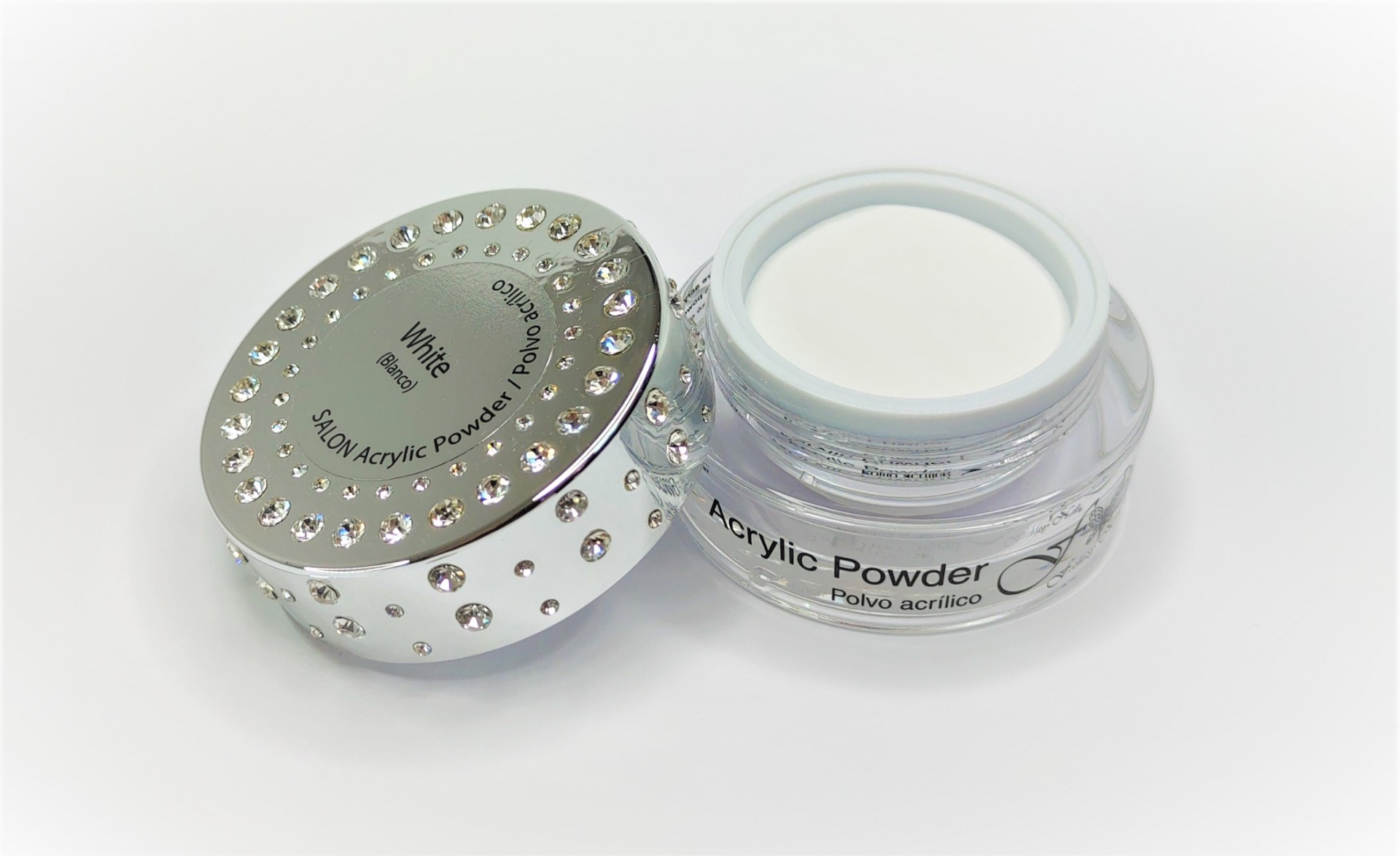 Pote de pó acrílico branco para unhas com tampa prateada e cristais, sobre fundo branco