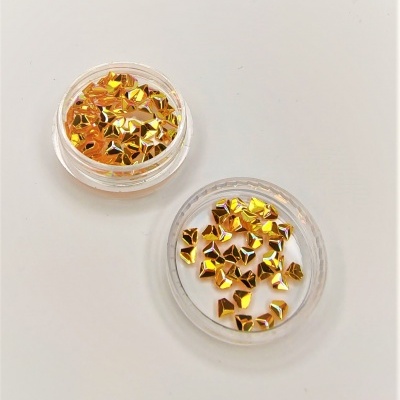 Recipientes transparentes com glitter dourado irregular