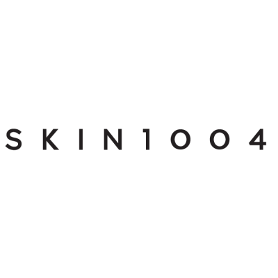 Logótipo SKIN1004 a preto sobre fundo branco