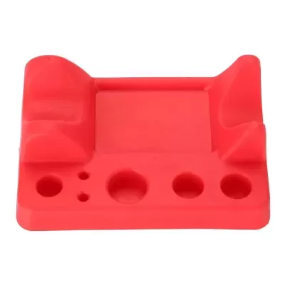 Suporte de silicone vermelho com múltiplos compartimentos para organização