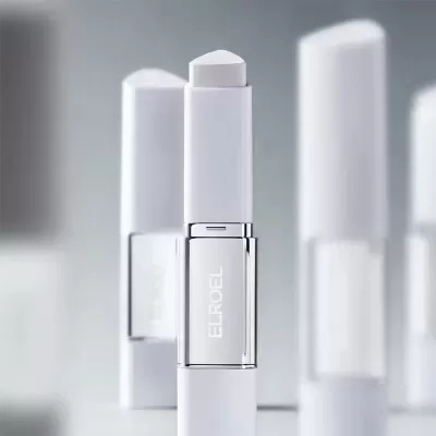 ELROEL&#x20;Blanc&#x20;Cover&#x20;Cream&#x20;Stick&#x20;13gr