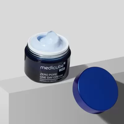 Medicube&#x20;Zero&#x20;Pore&#x20;One&#x20;Day&#x20;Cream&#x20;50ml
