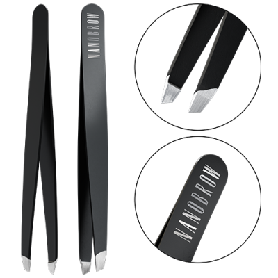 Pinças pretas com pontas inclinadas e marca NANOBROW