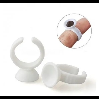 Anéis brancos em plástico com base para fixação
