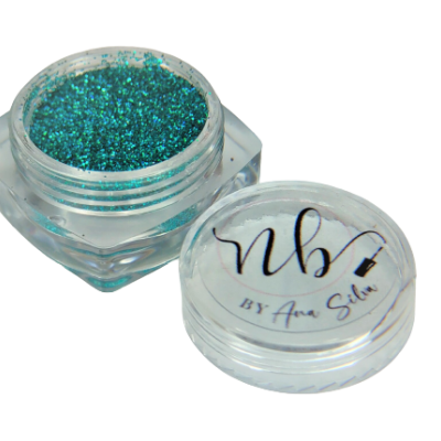 Pó de glitter azul-turquesa em frasco transparente com tampa rotulada