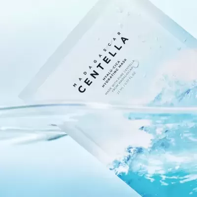 SKIN1004&#x20;Madagascar&#x20;Centella&#x20;Hyalu-Cica&#x20;Hydrating&#x20;Mask&#x20;23ml