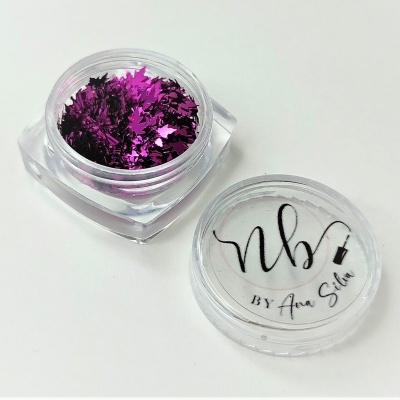 Pote transparente com glitter roxo e tampa com texto modesto