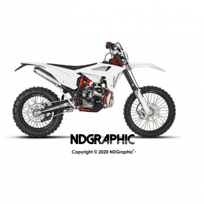 Motociclo de todo-o-terreno branco e preto sobre fundo branco