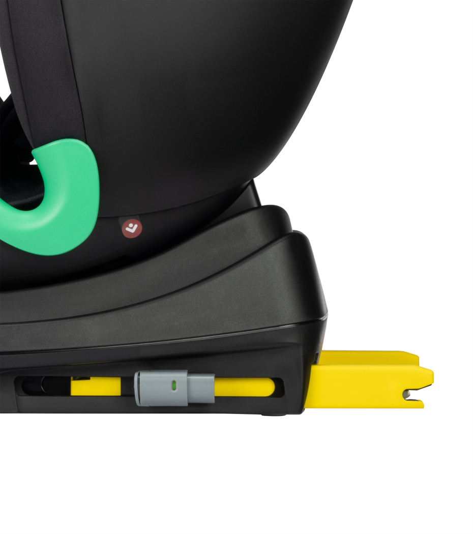 Cadeira auto preta para criança com conector ISOFIX amarelo.