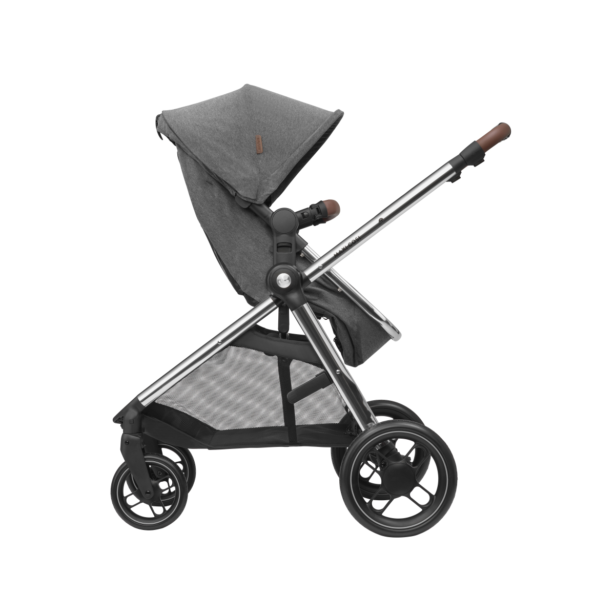 Carrinho de bebé cinzento com estrutura metálica e rodas negras