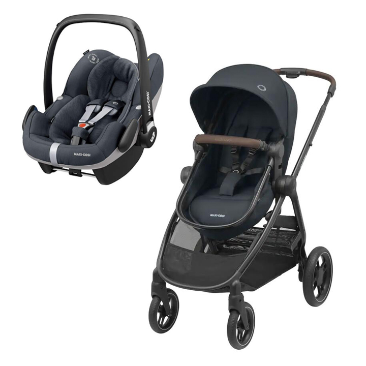 Carrinho de bebé e cadeira auto MAXI-COSI cinza escuro com estrutura preta e detalhes castanhos.
