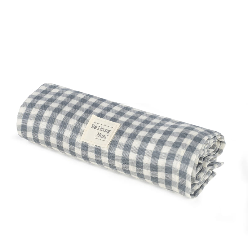 Pano xadrez cinza e branco enrolado com etiqueta Walking Mum