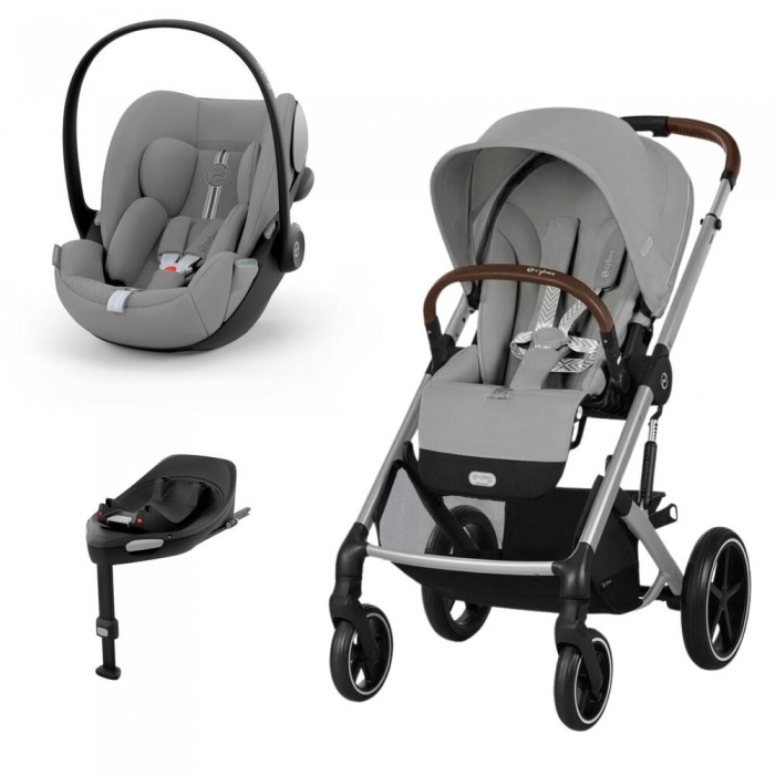 Três produtos para bebé em cinza e preto, incluindo cadeira auto, carrinho e base para cadeira.