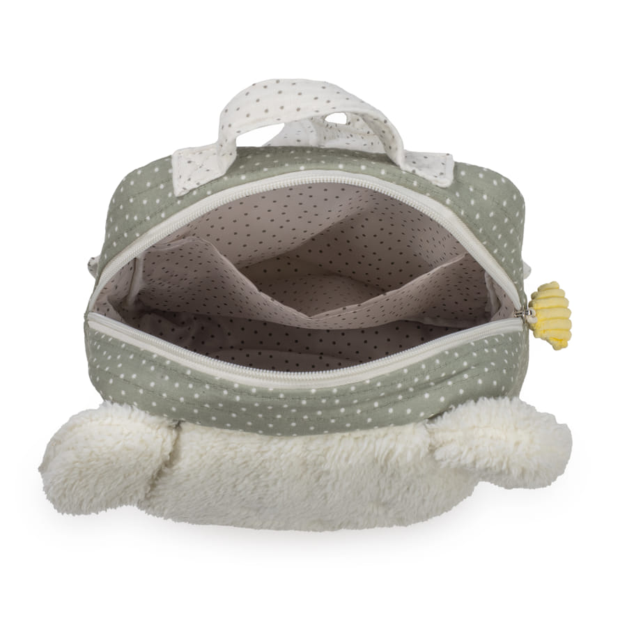 Mala infantil verde com bolinhas, interior bege com bolinhas pretas e detalhe em pelúcia branca
