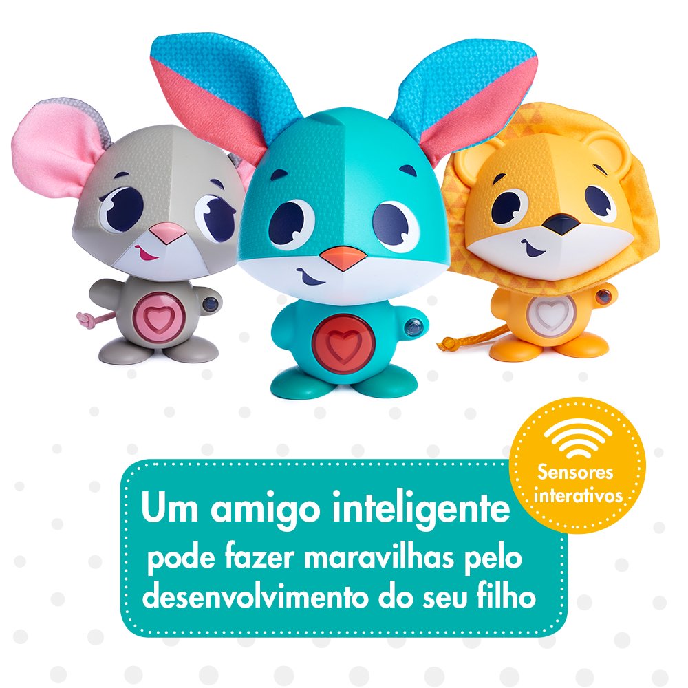 Três brinquedos interativos em forma de animais coloridos com texto promocional