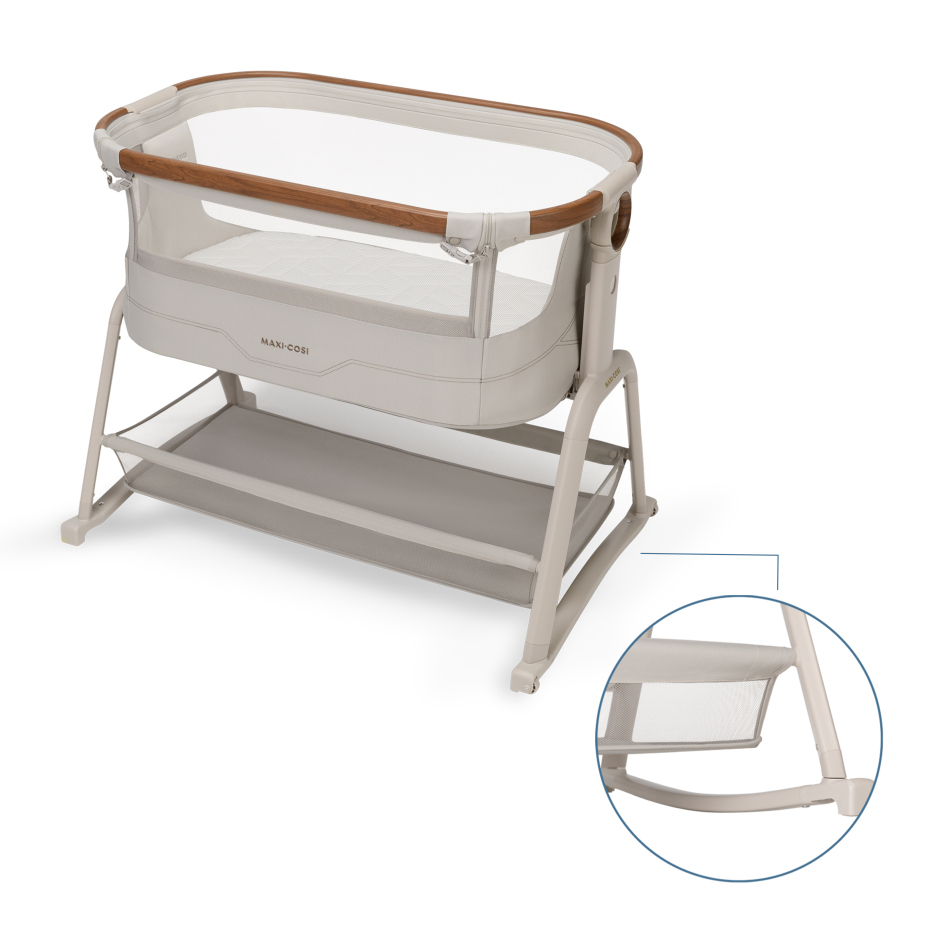 Berço de bebé Maxi-Cosi bege com detalhes em madeira e tecido de rede transparente