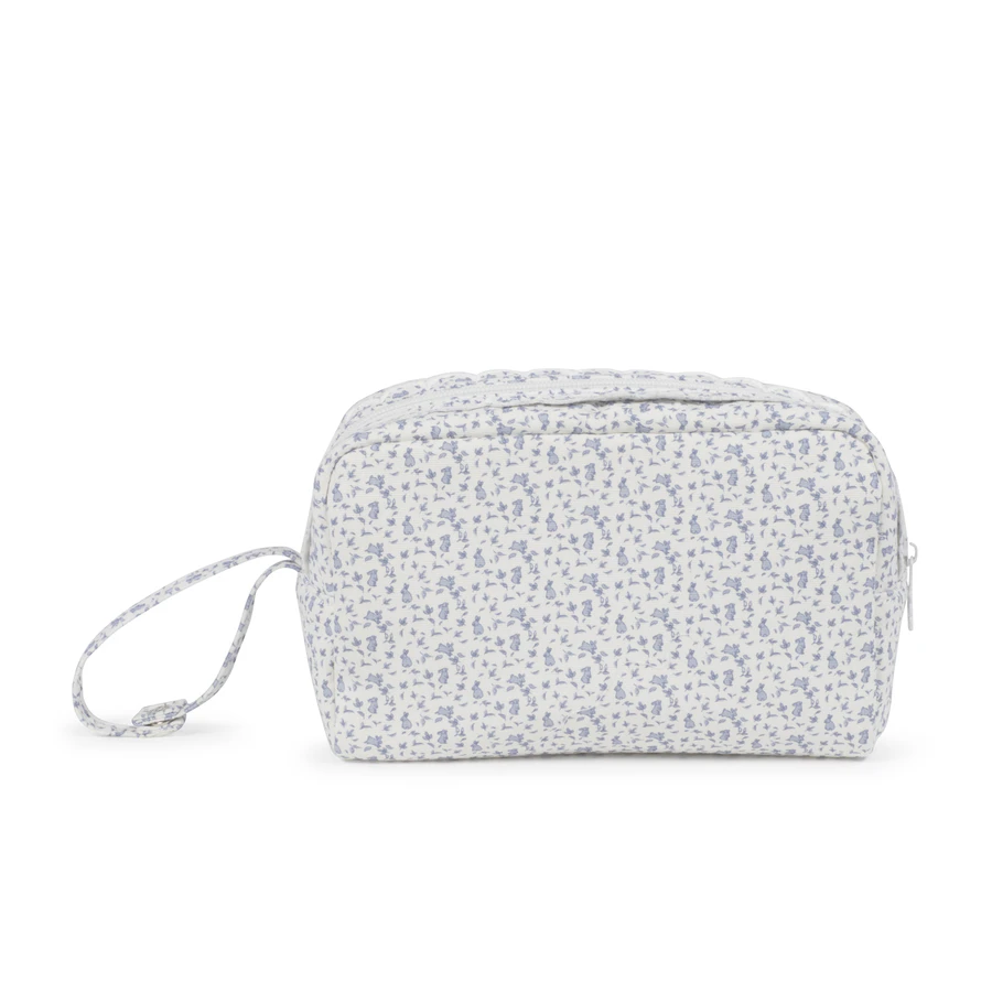 Necessaire branca com padrão floral azul e alça lateral