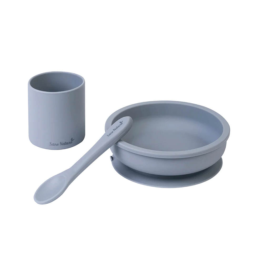 Conjunto de alimentação infantil cinzento em silicone com prato, colher e copo
