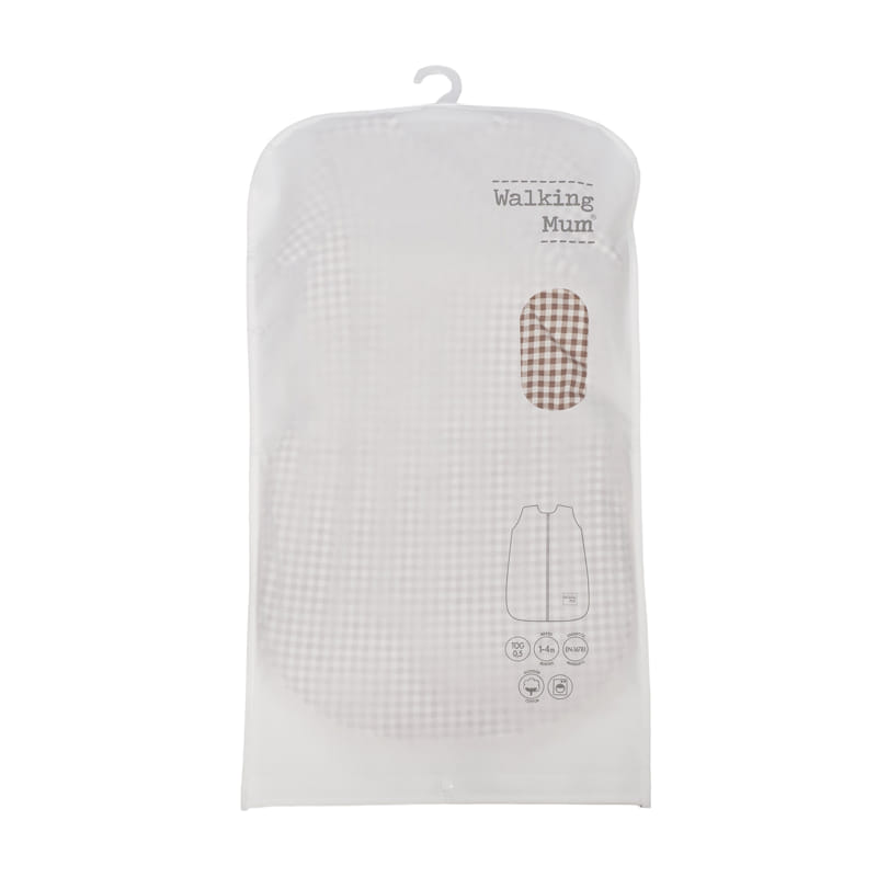 Saco branco com padrão xadrez marrom e branco e texto Walking Mum