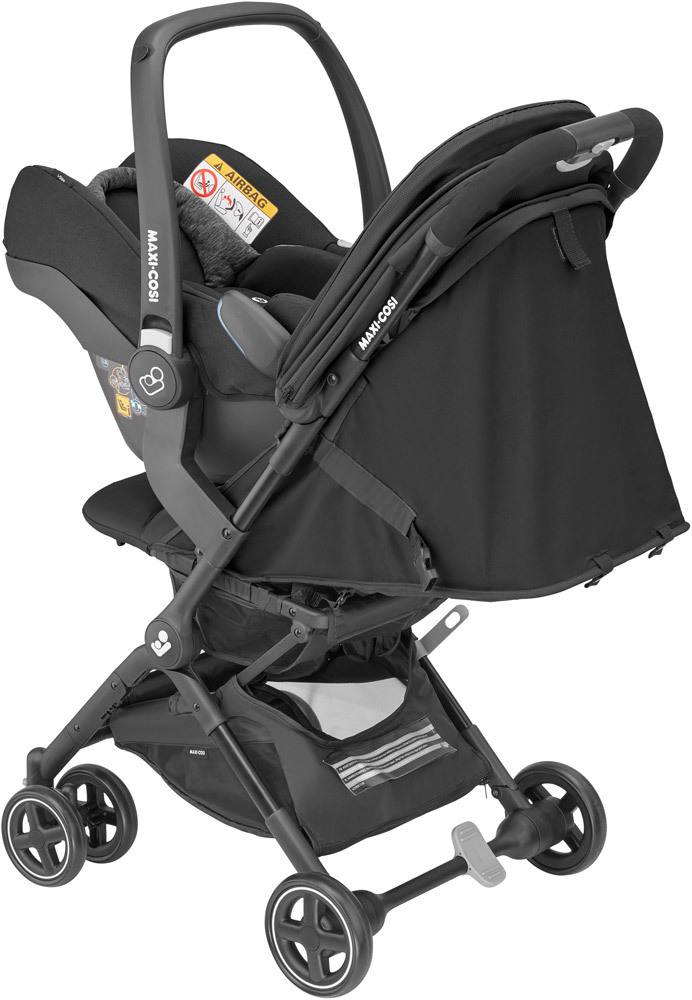 Carrinho de bebé preto com assento de carro Maxicosi acoplado