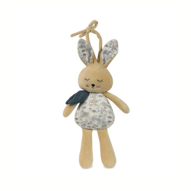 Boneco de pelúcia em forma de coelho bege e cinza com laço azul-escuro.