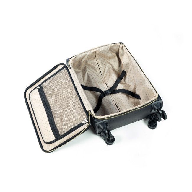 Mala de viagem pequena preta aberta com interior bege e rodas pretas