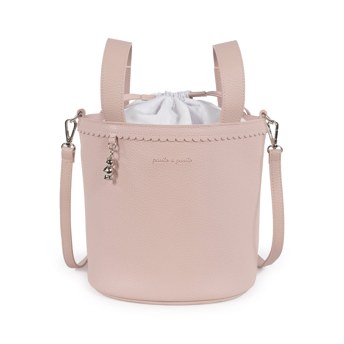 Bolsa bucket rosa clara com alças e fecho de cordão branco