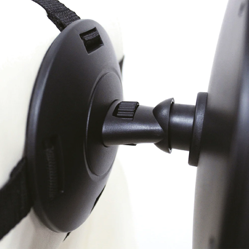 Suporte de fixação de ecrã com base preta e arnês ajustável na parede