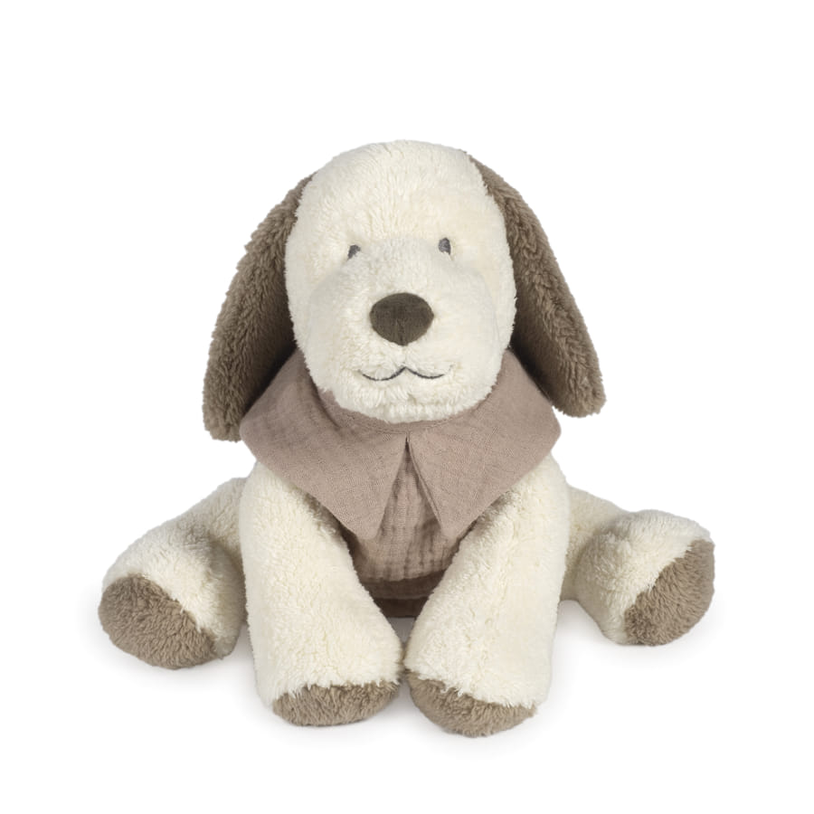 Peluche de cão branco e castanho com lenço castanho