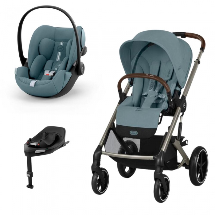 Carrinho de bebé azul com cadeira auto e base de fixação