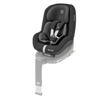 Cadeira auto Maxi-Cosi preta com arnês e base ISOFIX