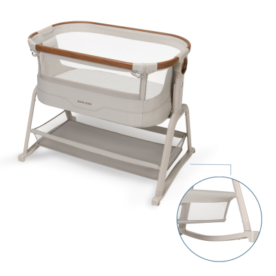 Berço de bebé Maxi-Cosi bege com detalhes em madeira e tecido de rede transparente