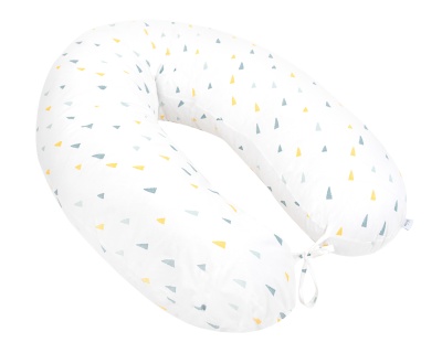 Almofada de amamentação branca com padrão de triângulos amarelos e cinzentos