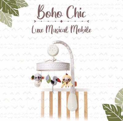 Móvel musical de berço Boho Chic Luxe Musical Mobile com bonecos pendurados