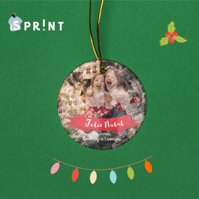 Ornamento de Natal redondo com fotografia de crianças e texto Feliz Natal