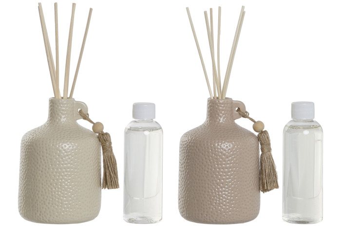 Difusores de aroma cerâmicos com óleo e varetas em branco e castanho claro.