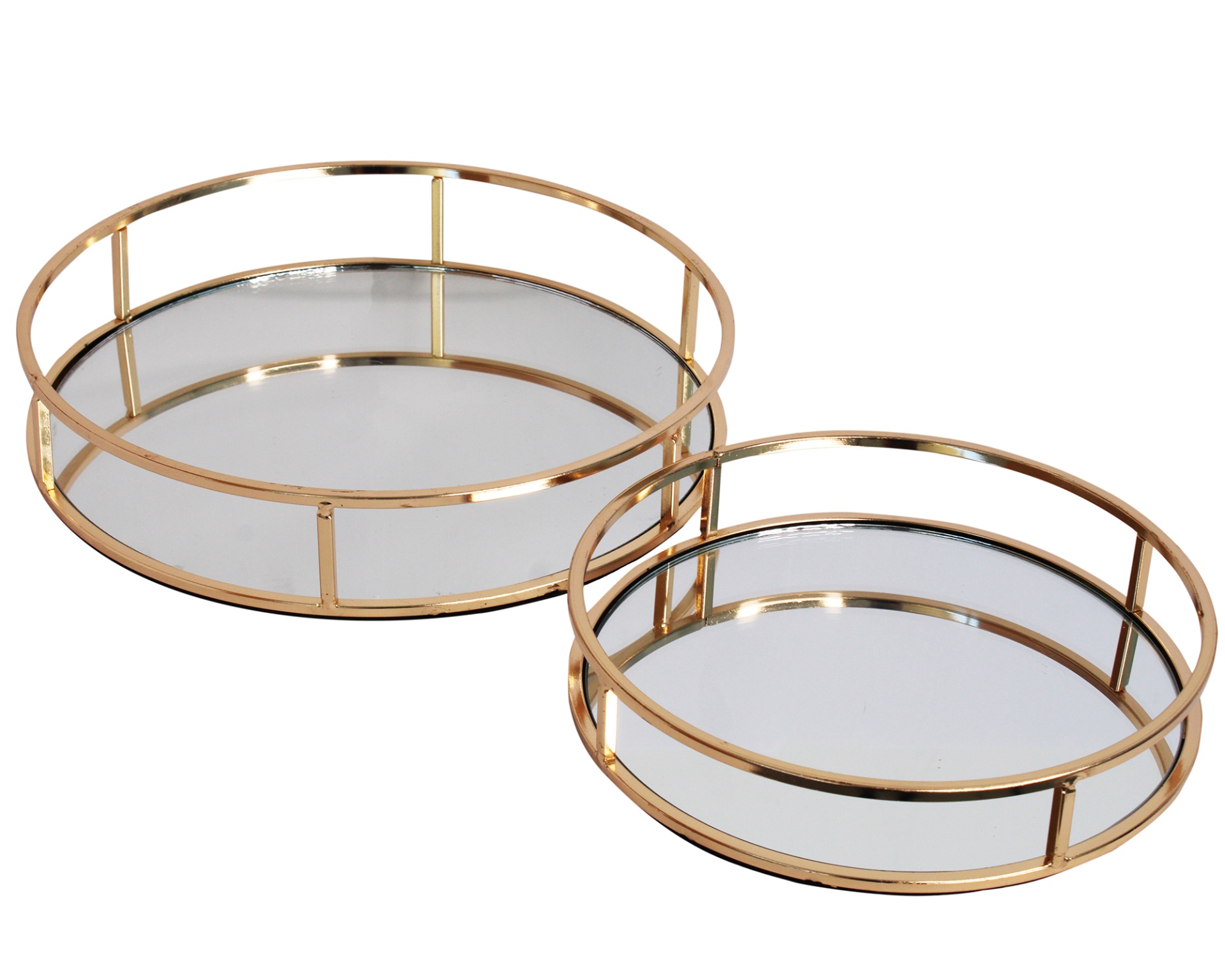 Dois tabuleiros redondos dourados com fundo espelhado