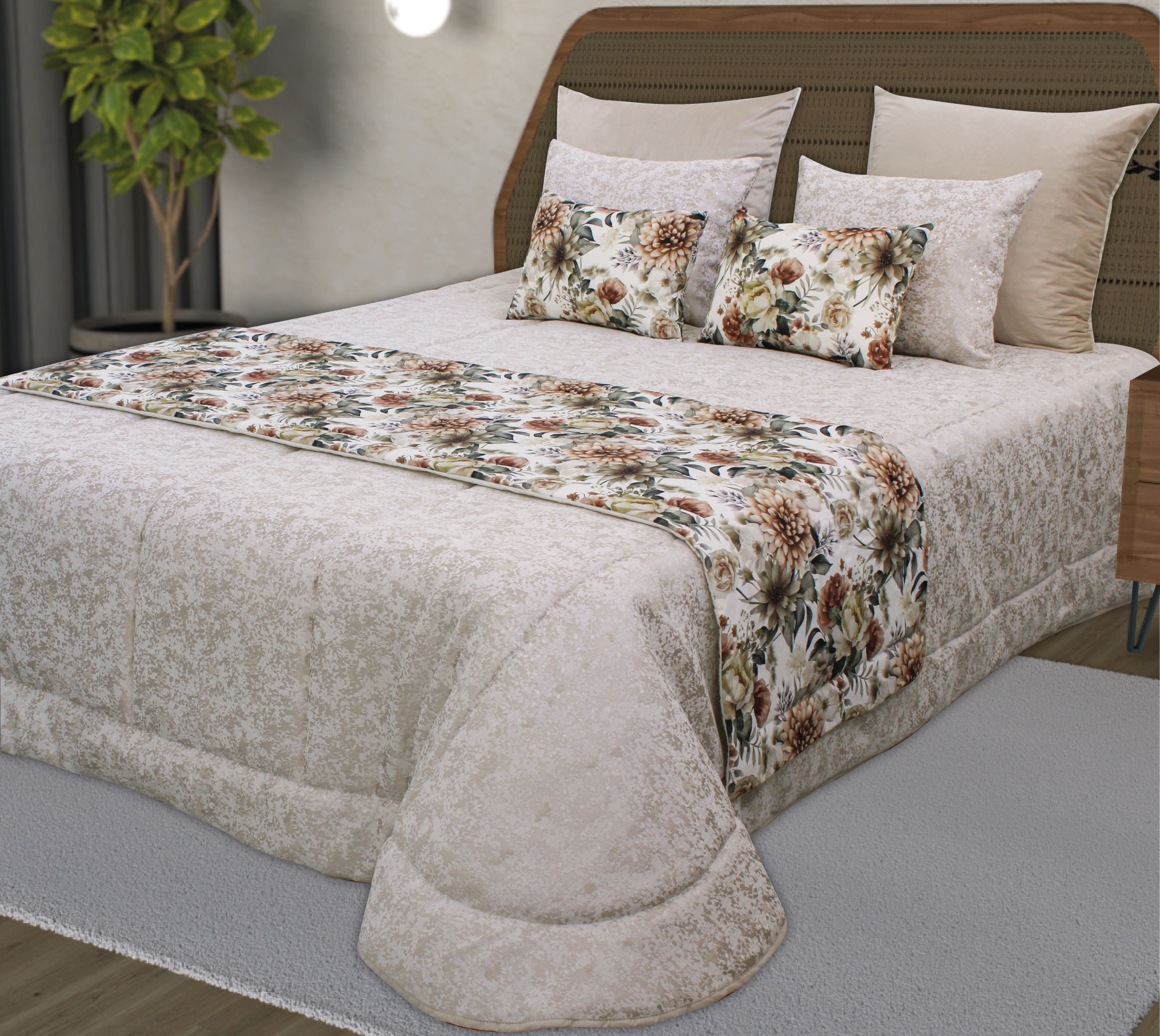 Cama com colcha bege claro e almofadas florais decorativas com motivo floral