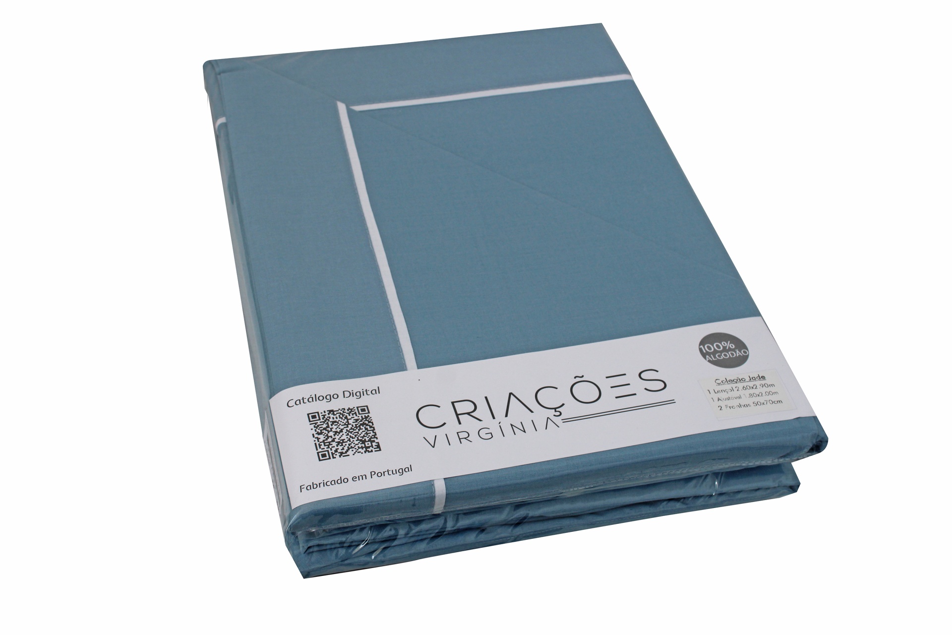 Jogo de lençóis azul com padrão de linhas brancas e faixa com texto de marca