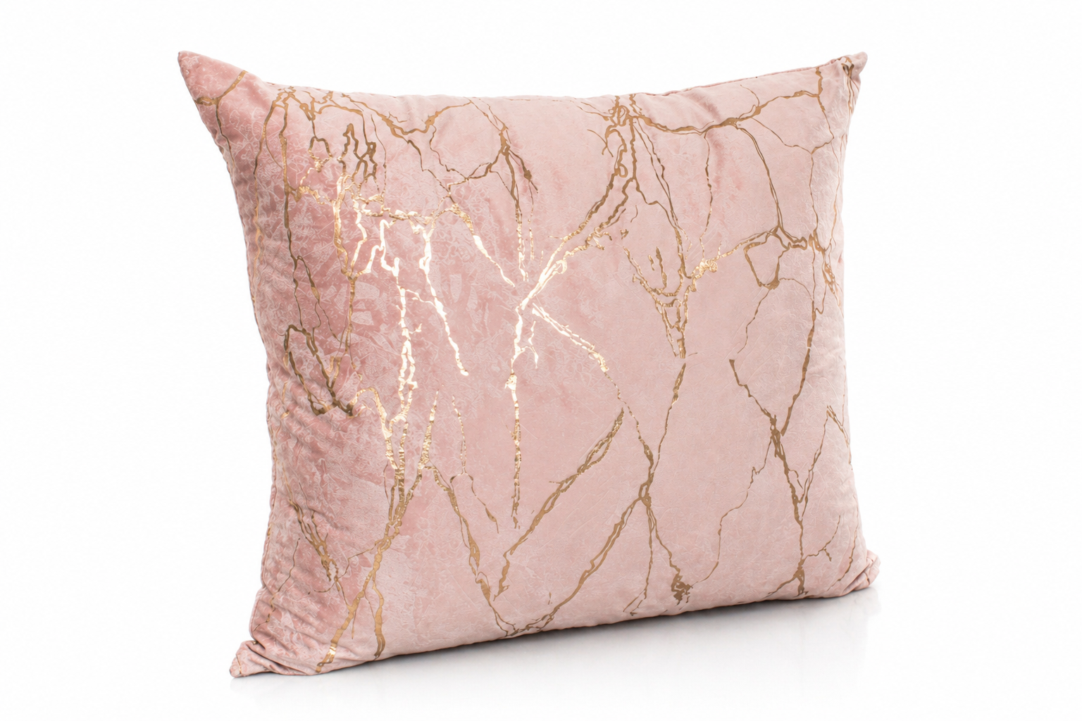 Almofada decorativa rosa com padrão dourado