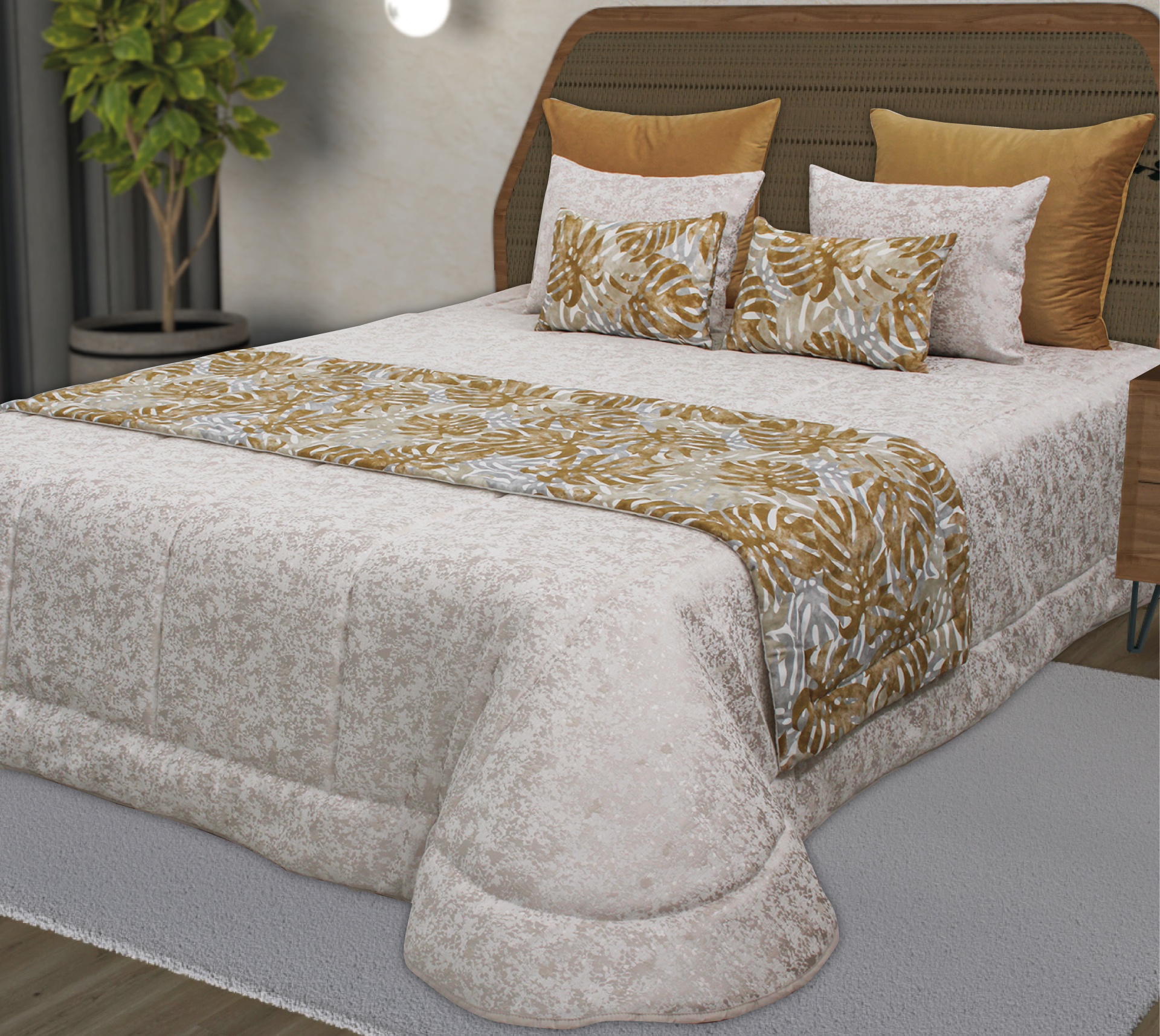 Conjunto de cama com edredão bege, manta e almofadas decorativas castanhas e cinza, com planta ao fundo