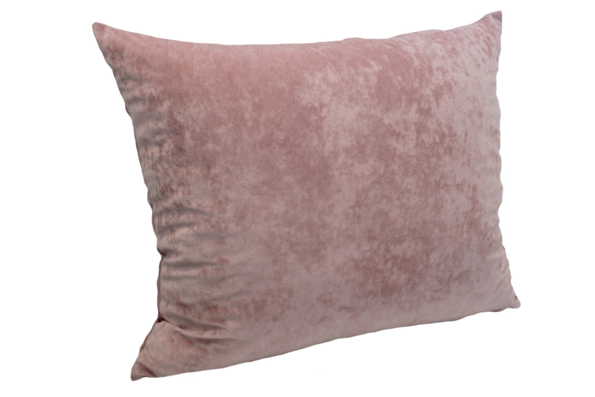 Travesseiro rosa de tecido aveludado sobre fundo branco