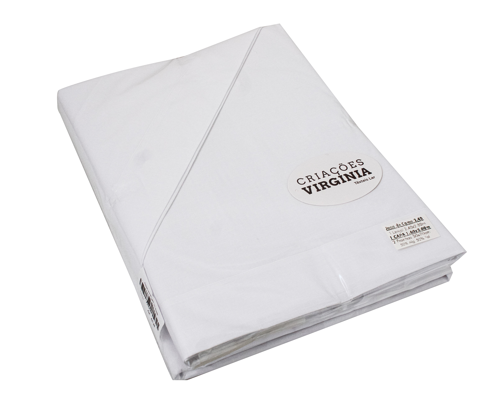 Lençol branco dobrado com etiquetas visíveis