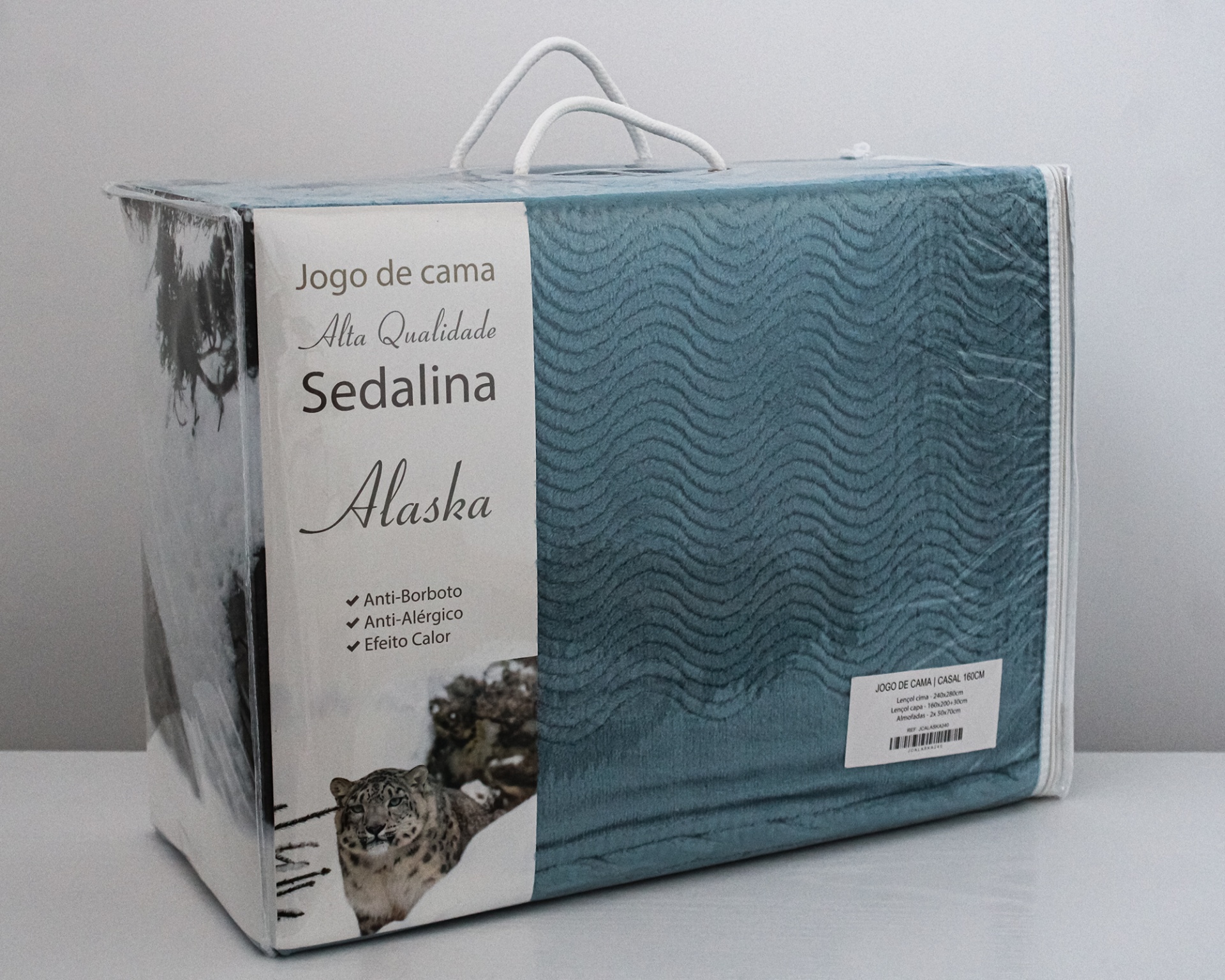 Embalagem de jogo de cama Sedalina azul com padrão ondulado e etiquetas com informações