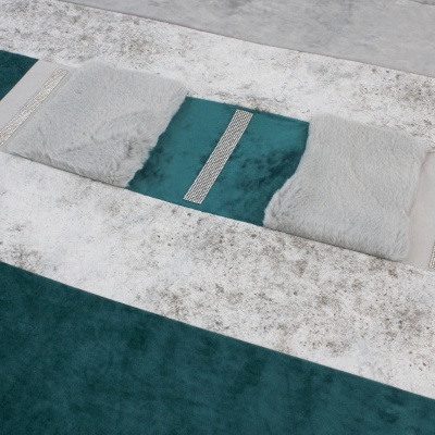 Tapete decorativo com padrões geométricos verdes e cinza texturizados