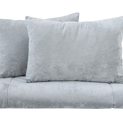 Conjunto de almofadas e manta cinzentas macias com textura aveludada